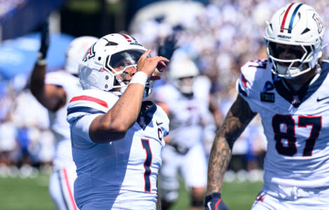 Fifita accounts for 3 TDs, shorthanded Arizona shuts down Cincinnati for 34-7 win